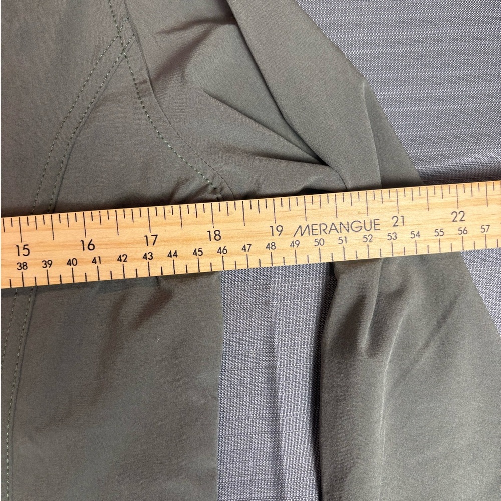 Eddie Bauer Women’s Stretch Button-Up Shirt – Sage Green – Size Small - Picture 6 of 7